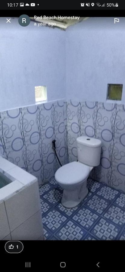 Red Beach Homestay Pasanggaran Екстер'єр фото